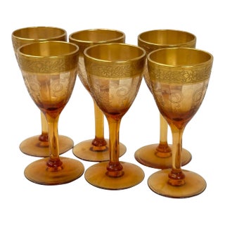 Set of 6 Mid 20th Century Tiffin-Franciscan Gold-Rimmed Hand Blown Glass Cordial Glasses in Melrose Amber Pattern For Sale