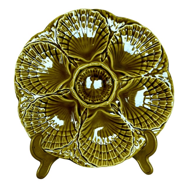 French Majolica Barbotine Oyster Plate in Green Glaze from Sarreguemines, 1875 For Sale