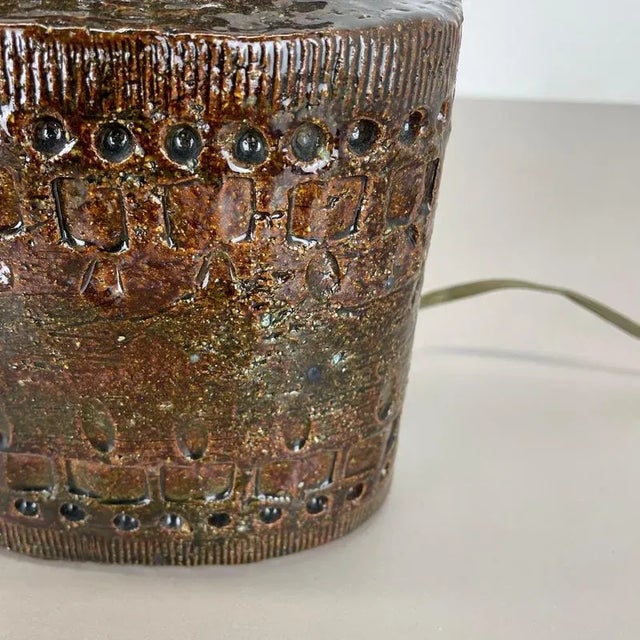 Large Ceramic Table Light attributed to Bitossi, 1970s For Sale - Image 12 of 18