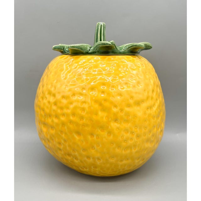 Mid 20th Century Vintage McCoy Lemon Ceramic Jar With Leaf Lid – Mid-Century Kitchen Decor / Whimsical Farmhouse / Country Cottage For Sale - Image 5 of 12
