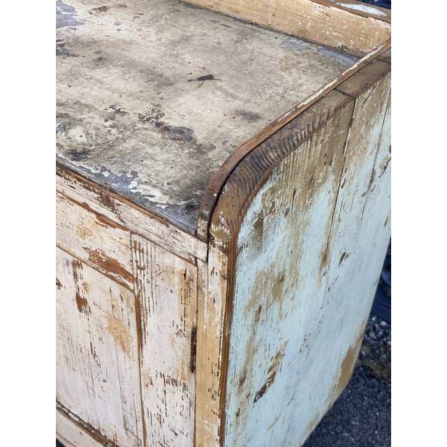 1920s 1920s Pine Painted Water Cupboard For Sale - Image 5 of 13