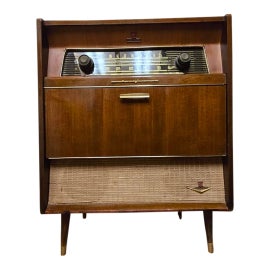 Example of Radiobar Corp. and Philco Decor