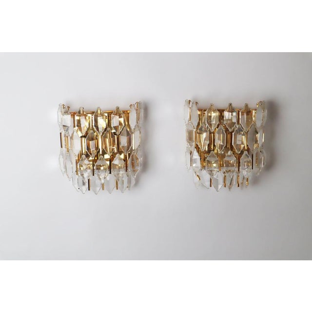 Hollywood Regency Lead Crystal and Gold Wall Lights, Palwa, 1970s, Set of 2 For Sale - Image 15 of 18