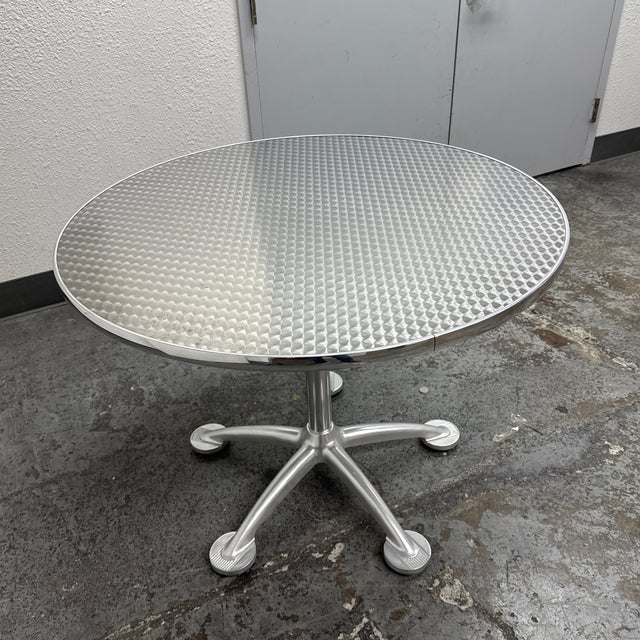 Jorge Pensi for Amat-3/Knoll International Aluminum Table | Chairish