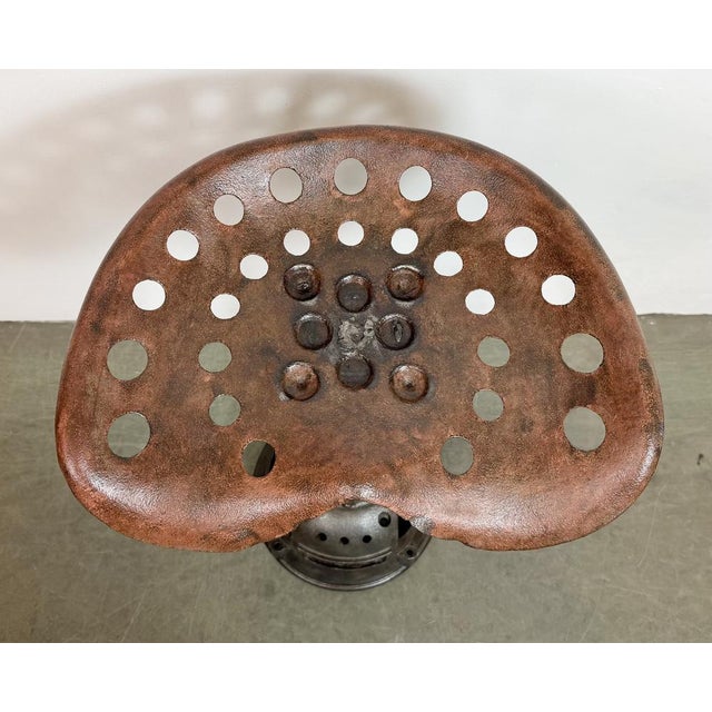 Vintage Industrial Swivel Chair, 1950s For Sale - Image 17 of 18