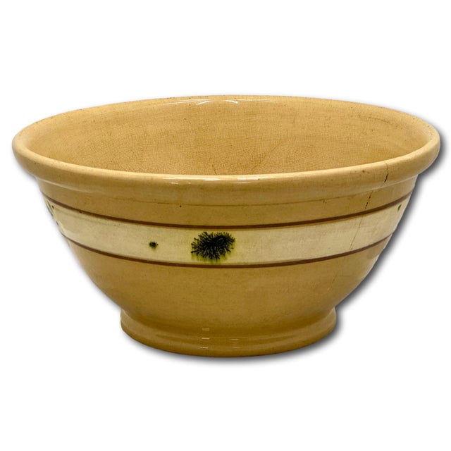 Ceramic Large Size Antique Green Seaweed Decorated & Banded Yellow Ware Kitchen Mixing Bowl Circa Late 19th Century For Sale - Image 7 of 18
