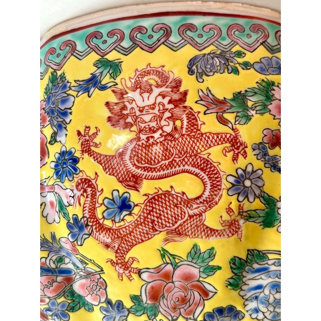 Yellow Imperial Yellow Chinese Scalloped Eggshell 10.5” Bowl For Sale - Image 8 of 9