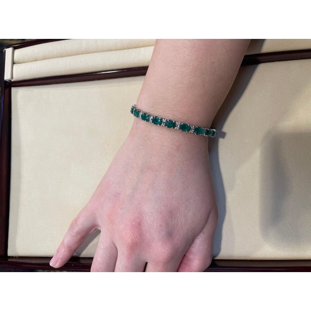 Metal 12 Ct Natural Brazilian Emerald and Diamond Tennis Bracelet 14 Karat Yellow Gold For Sale - Image 7 of 8
