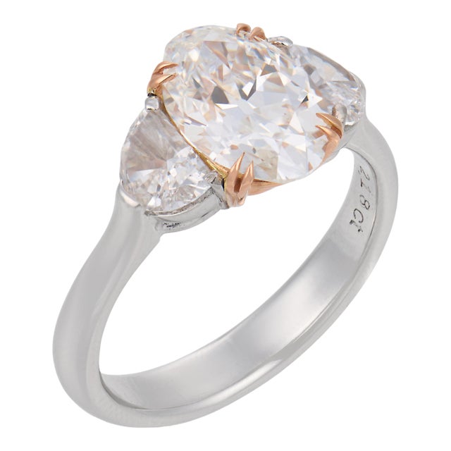 1980s Gia 2.10 Carat Oval Old Mine Cut Diamond Platinum Engagement Ring, Size 6.25 For Sale