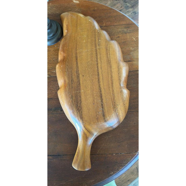 Mid 20th Century Danish Modern Oversized Wooden Divided Leaf Platter Tiki Hawaiian Entertaining For Sale - Image 9 of 10