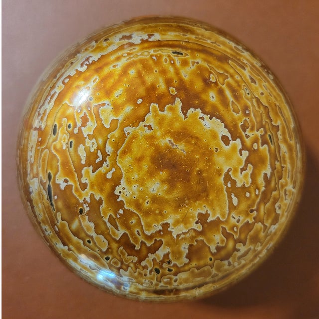 Vintage Burmese Japan Yun Lacquer Nesting Lidded Bowls Set of Two For Sale - Image 11 of 11