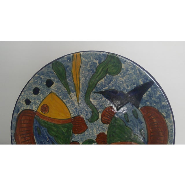 1960s Vintage Mexican Pottery Fish Plate Folk Art Hand Painted Large 12” Dia For Sale - Image 5 of 15