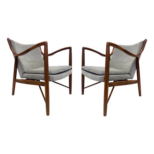 Danish Modern Model 45 Lounge Chair, Finn Juhl Manner, Pair For Sale