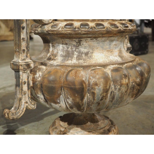 Pair of 19th Century Alfred Corneau Stamped Cast Iron Pots From France, “No. 2” For Sale - Image 14 of 18