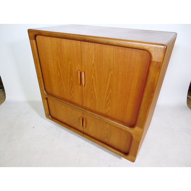 Mid-Century Teak Highboard with Sliding Doors from Dyrlund, 1960s For Sale - Image 16 of 17