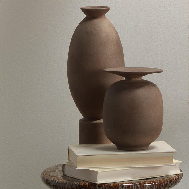 Jamie Young Elevated Decorative Vase in Brown For Sale In Los Angeles - Image 6 of 9