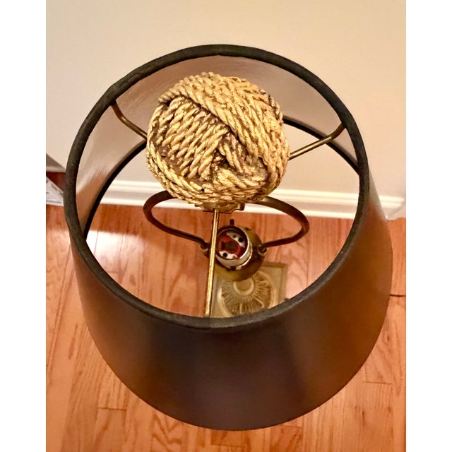 Hollywood Regency 1950s Italian Tall Hollywood Tassel Lamp For Sale - Image 3 of 5