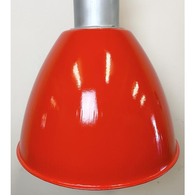 Large Industrial Red Painted Factory Lamp from Elektrosvit, 1960s For Sale - Image 4 of 16