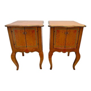 1990s Drexel Heritage Italian Style Nightstands Bedside Cabinets Double Doors Venetian - a Pair For Sale
