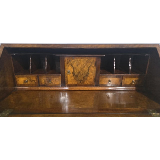 Queen Anne Burr Walnut Bureau For Sale - Image 12 of 15