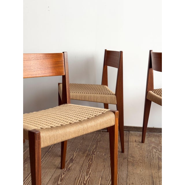 Pia Dining Room Chairs in Walnut with Wickerwork by Poul Cadovius, Set of 6 For Sale - Image 11 of 16