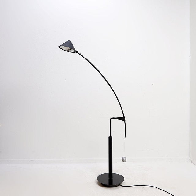 "Nestore" desk lamp by Carlo Forcolini for Artemide, 1990s Modern - Interior Design - Decoration Black lacquered metal and...