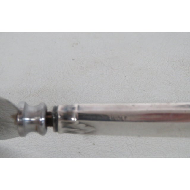 Mid 20th Century Pie Cake Server Stainless Steel Blade Sterling Silver Handle D Monogram For Sale In Miami - Image 6 of 8