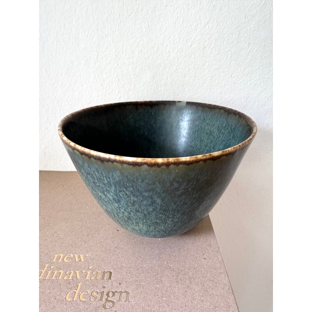 Ceramic Large Swedish Aru Harfur Glazed Stoneware Bowl by Gunnar Nylund for Rörstrand, 1960s For Sale - Image 7 of 7