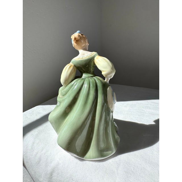 Royal Doulton Mid 20th Century Royal Doulton Figurine ~ “Fair Maiden” ~ Hn 2211 For Sale - Image 4 of 12