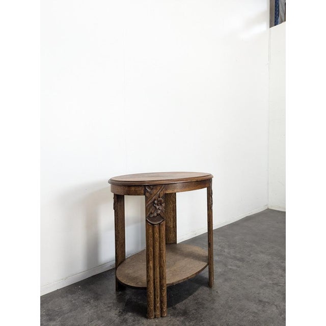 Art Deco Style Side Table, in Very Good conditions.