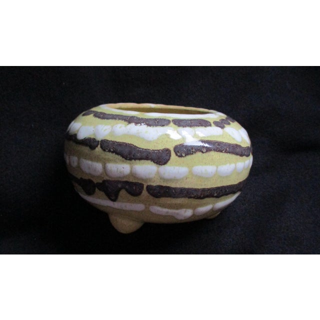 Mid 20th Century Unique Rare Footed Ceramic Bowl Footed Vase Mid Century Modern. For Sale In Minneapolis - Image 6 of 7