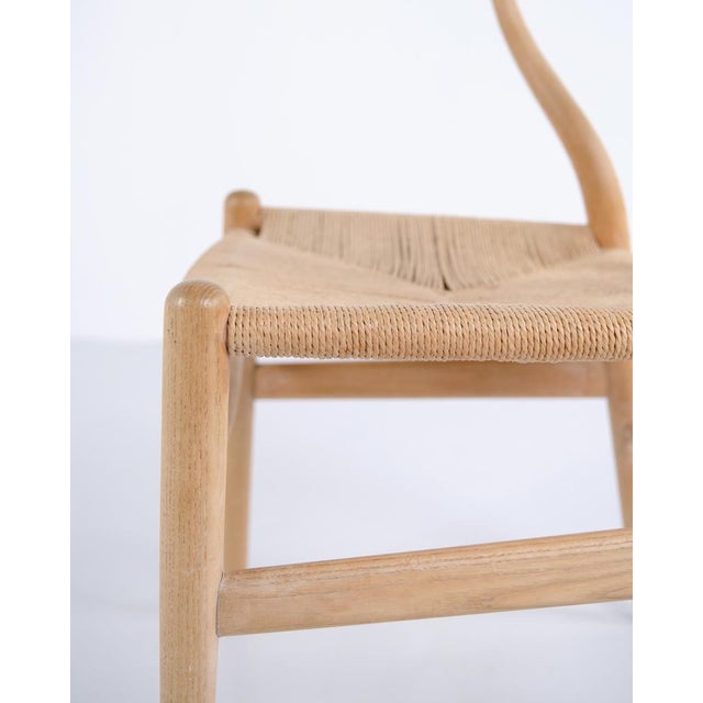 Model CH24 Wishbone Chairs in Oak by Hans J. Wegner and Carl Hansen, 1960s, Set of 4 For Sale - Image 11 of 14