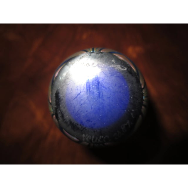 Royal Blue Art Glass Vase Signed by Steve Correia, Vintage Pulled Feather Design For Sale - Image 8 of 10