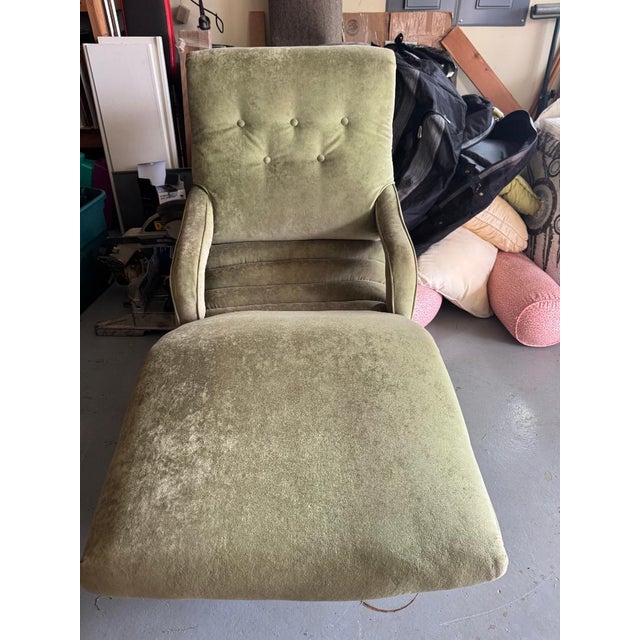 Mid-Century Modern Vintage Contour Lounge Reclining Chair For Sale - Image 3 of 4