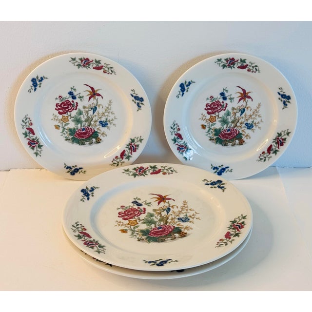 Vintage 1960s Syracuse China Floral & Parrot 2-9” & 2-7” Restaurant Ware Plates Two of the plates measure 7" Dia and two...