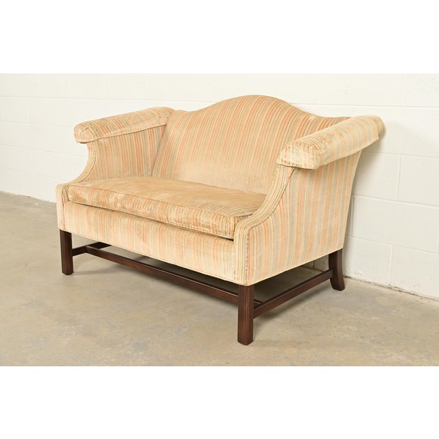 English Ethan Allen Chippendale Camelback Loveseat or Sofa For Sale - Image 3 of 12