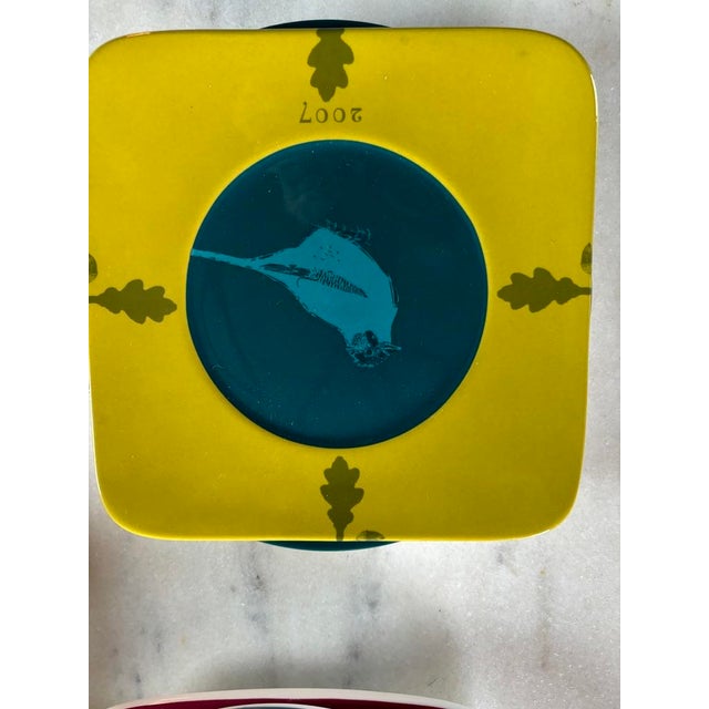 Arabia Finland Plates, 2001, Set of 12 For Sale - Image 14 of 18