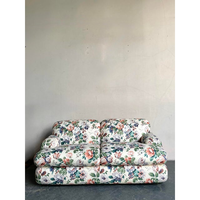 This elegant Judith Norman loveseat is a masterful distillation of 1980s Postmodernism and romantic "Grandmillennial"...