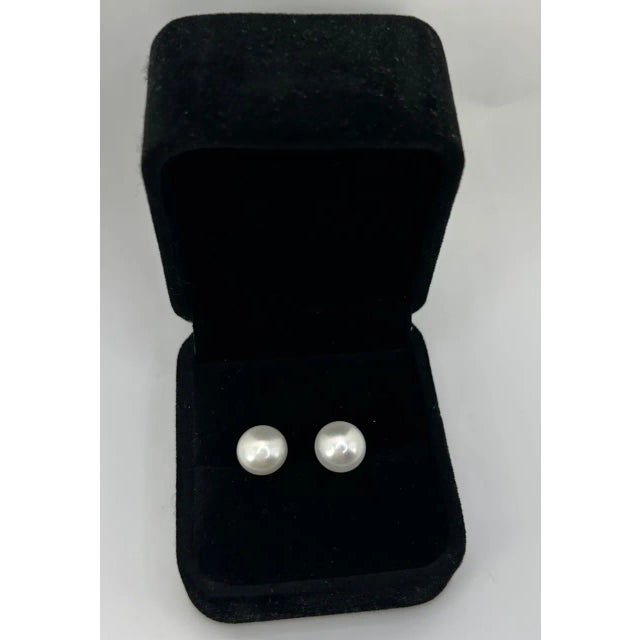 14k Button Cultured Pearl Studs Earrings - 2 Pieces For Sale In Washington DC - Image 6 of 8