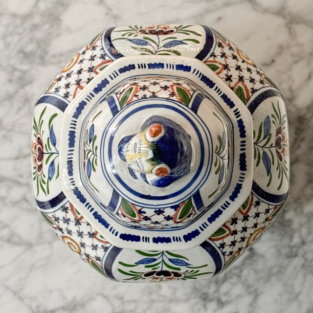 1900s Pair of Boch Frères Keramis Polychrome Lidded Urns For Sale - Image 16 of 18