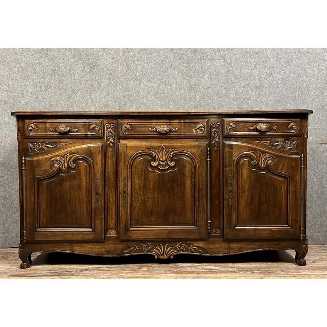Louis XV Style Sideboard in Walnut For Sale - Image 10 of 10
