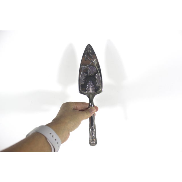 Early 20th Century Silver Mayell Cake Server Silver Plate Serving Piece Made in England For Sale - Image 11 of 11