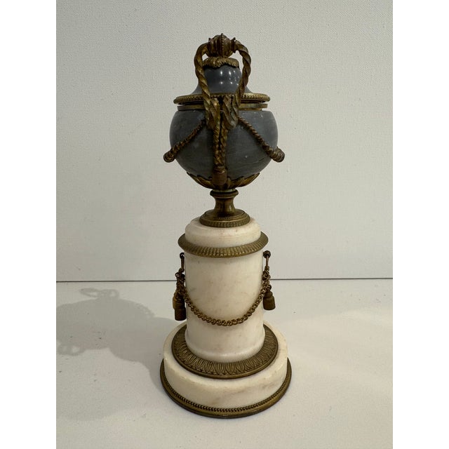 French Late 19th Century Stunning Marble and Ceramic French Louis Vvi Cassolette For Sale - Image 3 of 8