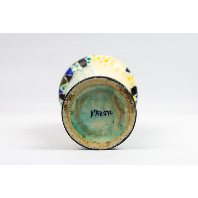 Shell-Shaped Vase in Polychrome Glazed Ceramic with Stylized Floral Decor by D'Argyl for E. Val & Cie, Paris, 1928-1935 For Sale - Image 10 of 11
