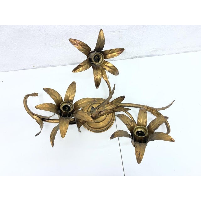 Hollywood Regency Wall Lamp with Three Flame Floral Design, 1980s For Sale - Image 11 of 11
