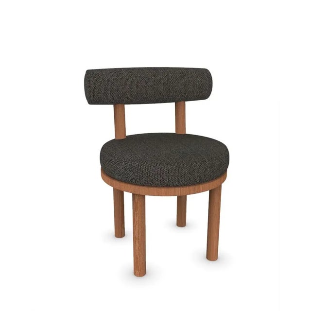 A chair that mixes both modern and classical design approaches. Designed to hug the body, durable and solid chair features...