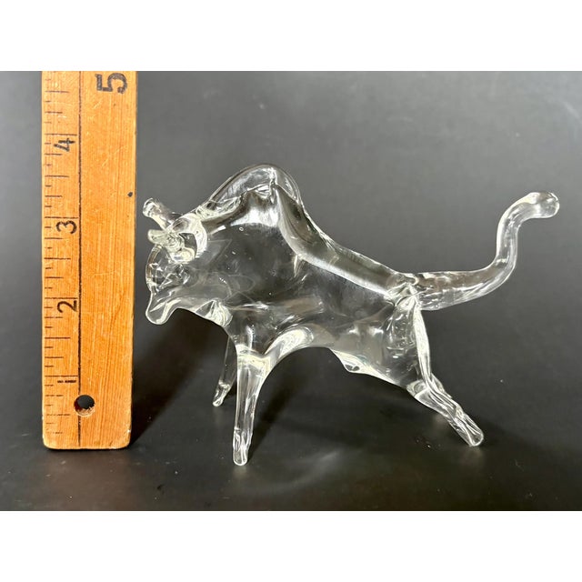 Vintage Blown Glass Bull Figurine – Midcentury Charging Bull For Sale In Miami - Image 6 of 6
