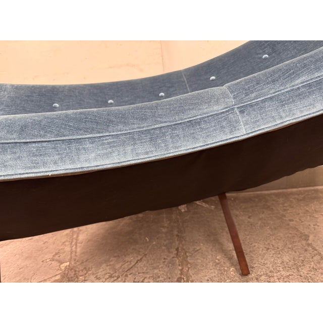 Bespoke Curved Velvet Banquette For Sale In San Francisco - Image 6 of 12