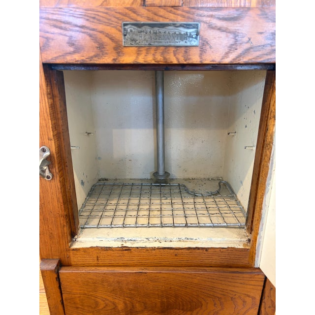 Late 19th Century Antique Oak Ice Chest by “The Vermonter” For Sale - Image 5 of 11