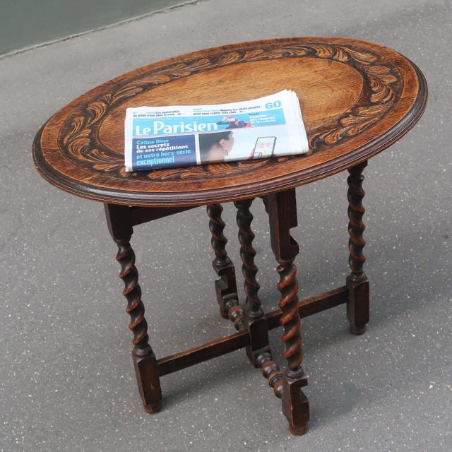 Antique Carved Tiger Oak Folding Tea Coffee Table Barley Twist End of XIXth Century For Sale - Image 13 of 13